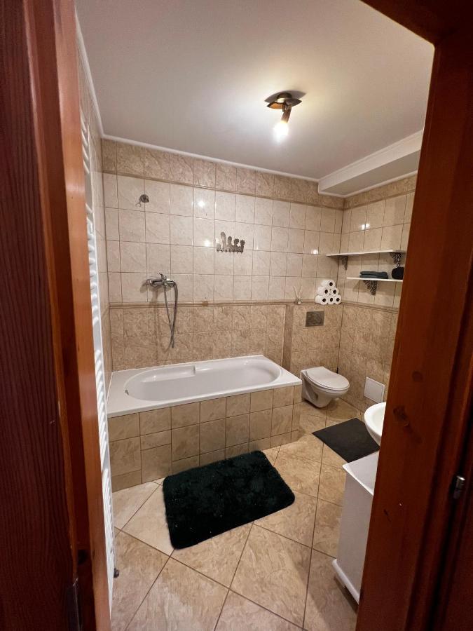 Ferienwohnung Apartman Mw Poprad Exterior foto
